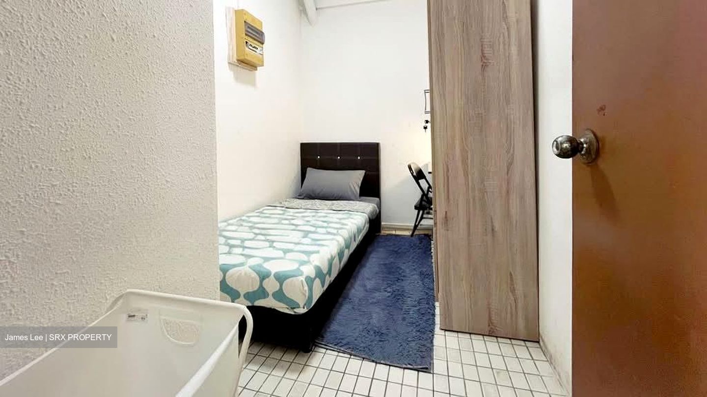 Lakepoint Condominium (D22), Condominium #561035221